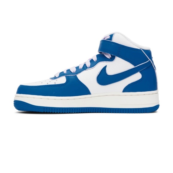 Nike Air Force 1 ‘07 Mid BRAND NEW - Picture 2 of 4